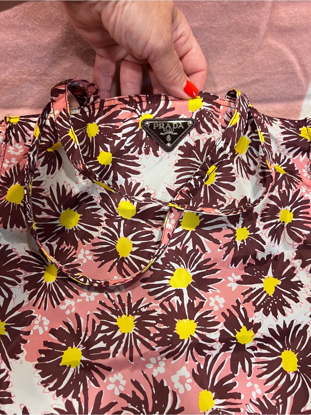Prada⭐️Auth! Floral Shoulder Bag in Pink, Brown & Yellow! New!⭐️CARD! Offers?!! - Picture 4 of 14